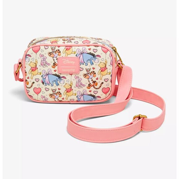 Loungefly Disney Winnie The Pooh Hearts Camera Crossbody Bag - NWT - Picture 3 of 4